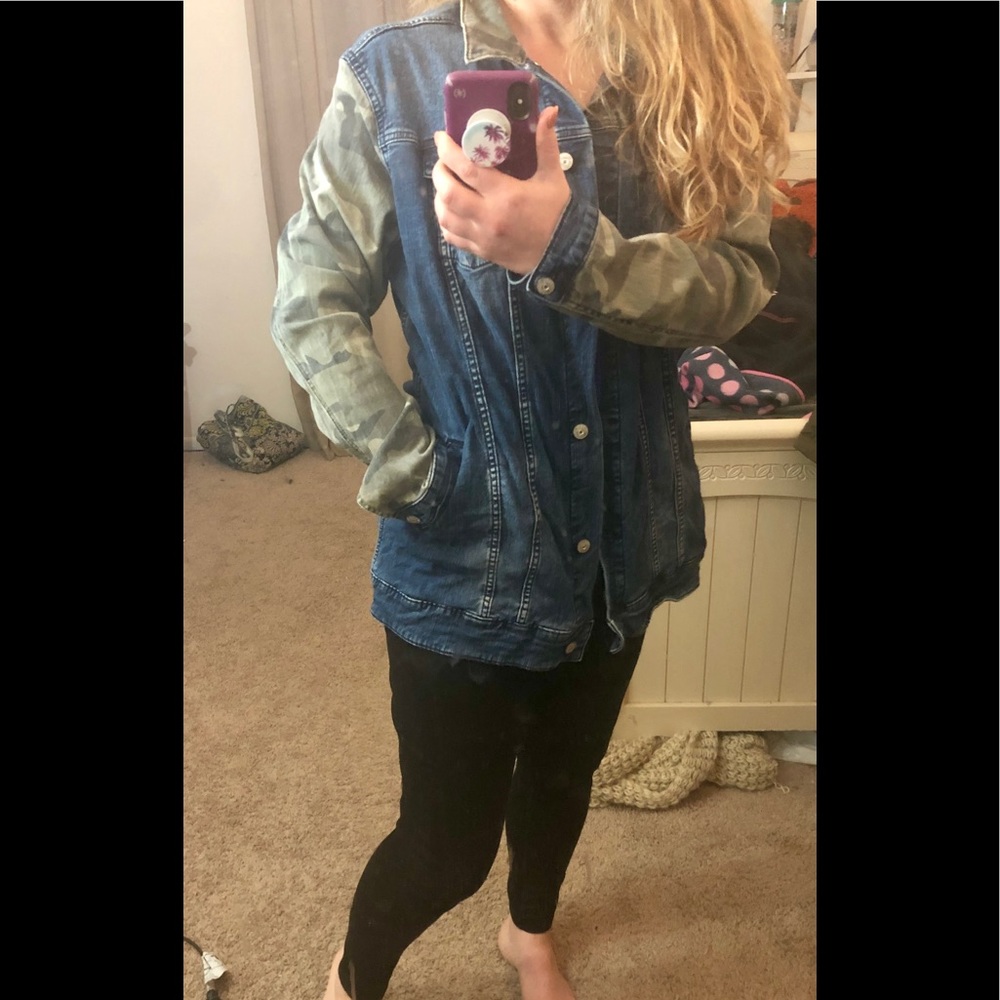 🍀 LuLaRoe CAMO Jaxson Jean jacket - XL 🍀